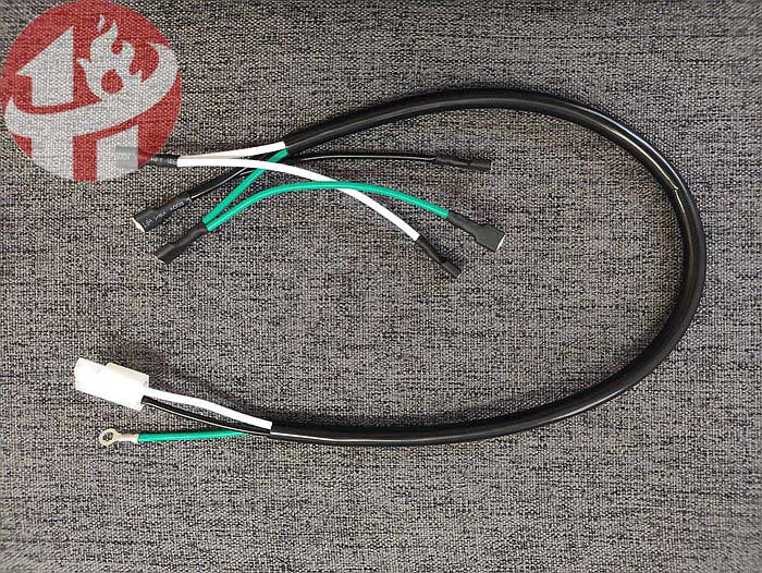 Power cord connecting cable